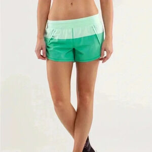 [8] Lululemon Run: Breeze By Short-Fresh Teal  / Very Green
